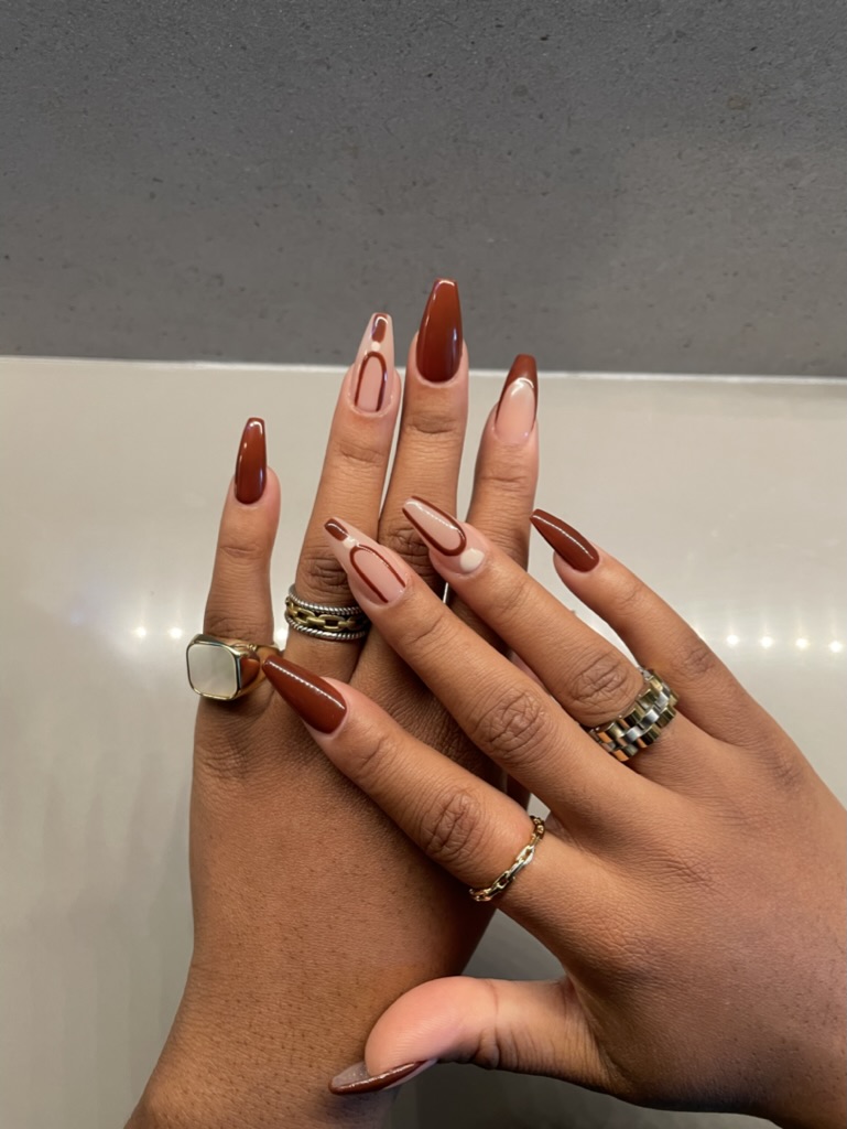brown nails | nail designs | nails of Instagram | no boring nails | coffin nails | fall 2022 nail designs | winter 2022 nail design | fall nail inspo | gold rings | black girl nails